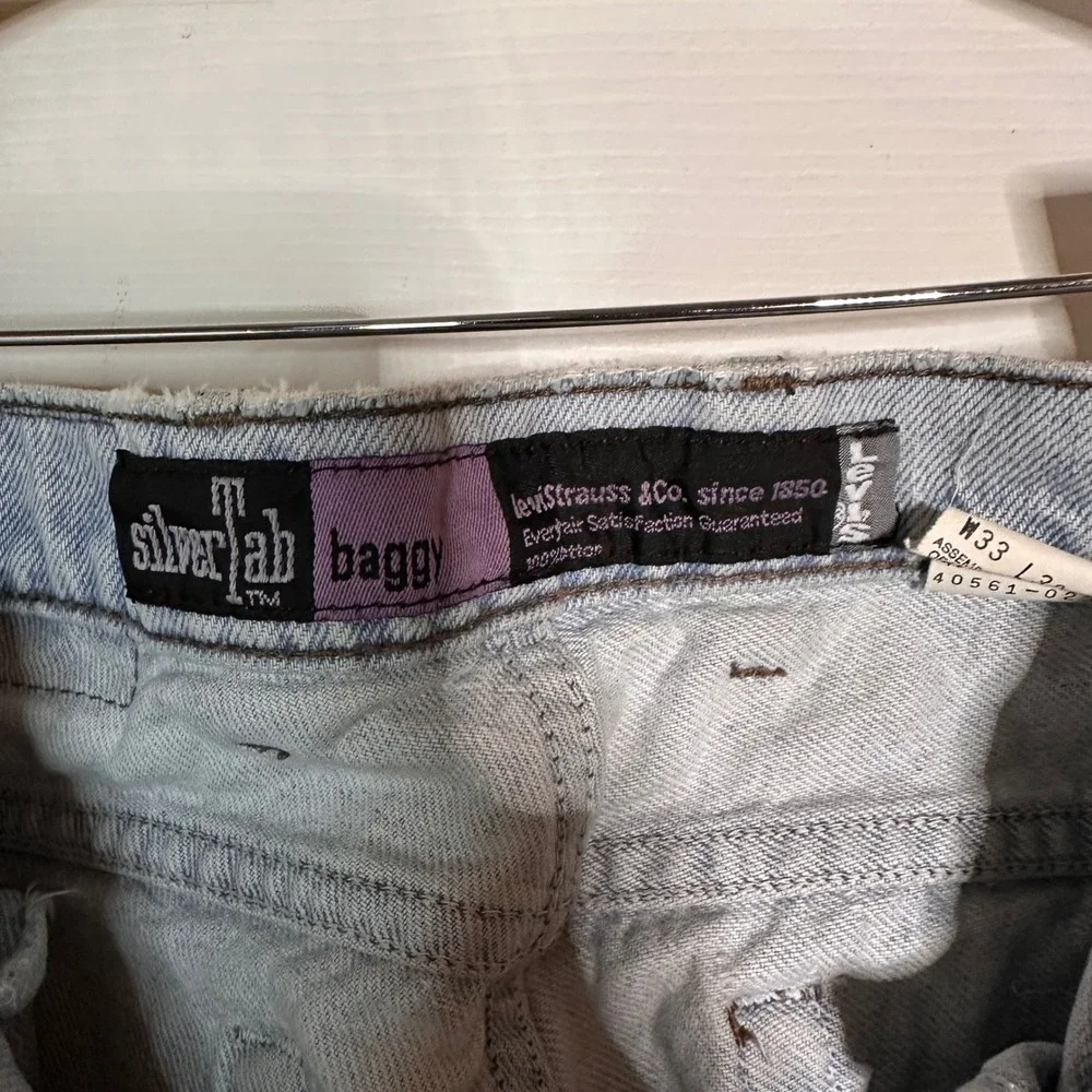 Vintage Levis SilverTab Baggy Light Wash‎ Blue Denim Jeans 33x30 90s Streetwear